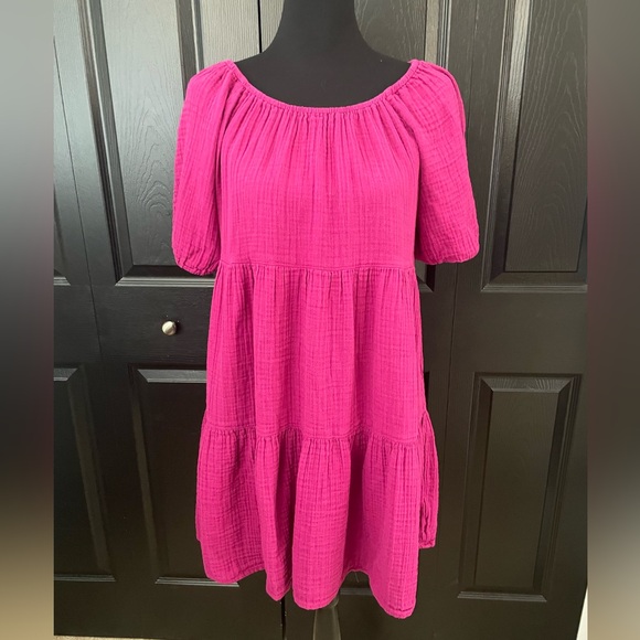 Old Navy Dresses & Skirts - Old navy gauze mini swing dress - pink - size Medium.